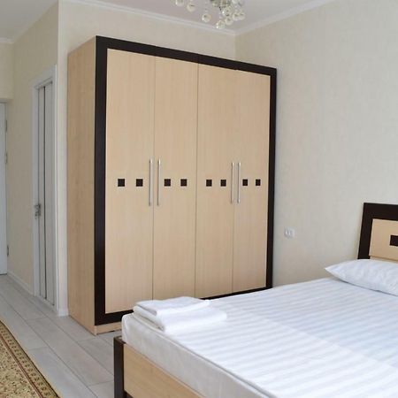 Hostel Sebzor タシュケント エクステリア 写真