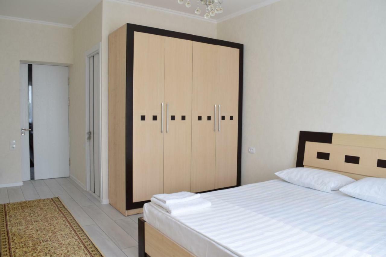 Hostel Sebzor タシュケント エクステリア 写真