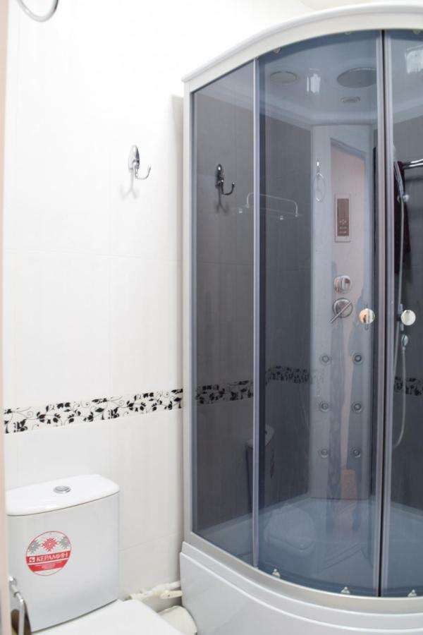 Hostel Sebzor タシュケント エクステリア 写真